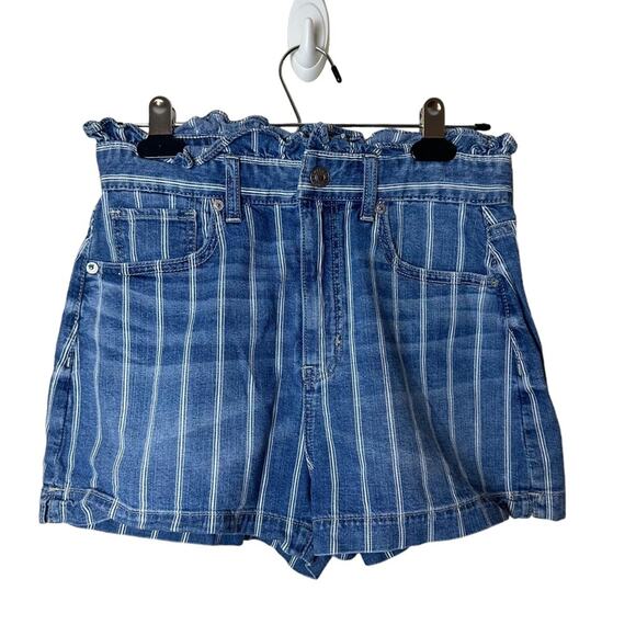 American Eagle Outfitters Pants - American Eagle Pinstripe High Rise Paper Bag Denim Jean Shorts Women’s Size 2